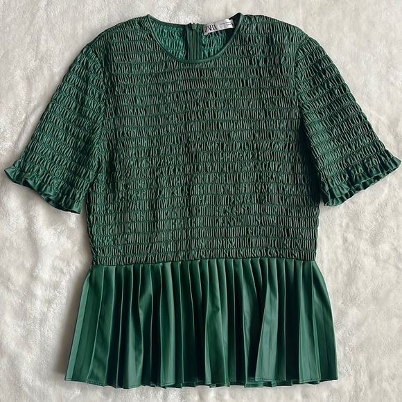 Zara Women's Green Ruched Faux Leather Top - Picture 1 of 7